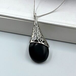Vintage Sterling Silver Black Onyx Teardrop Filigree Filigree Pendant Necklace